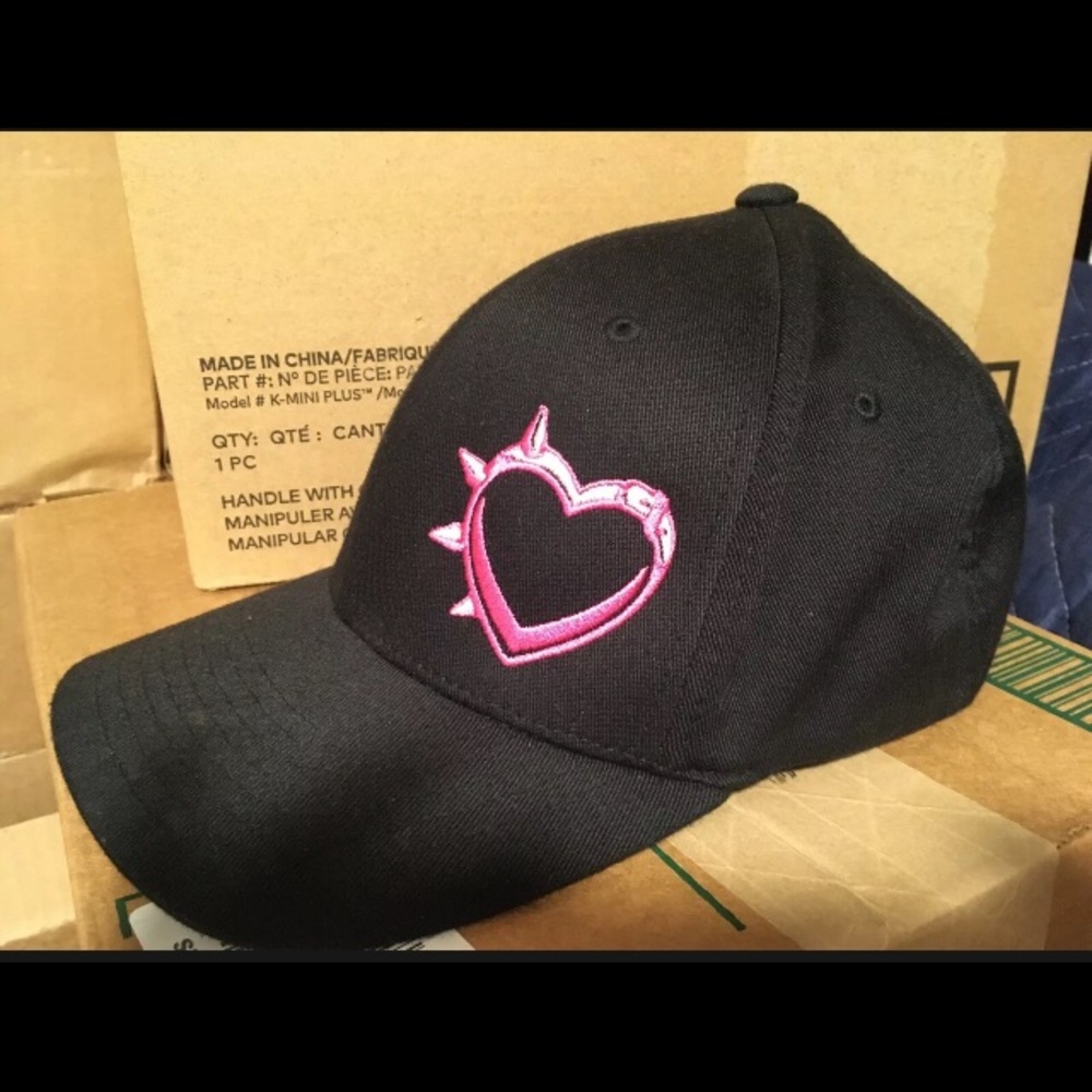 Fresno Bully Rescue Flex fit Black Pink Hat sm/Med